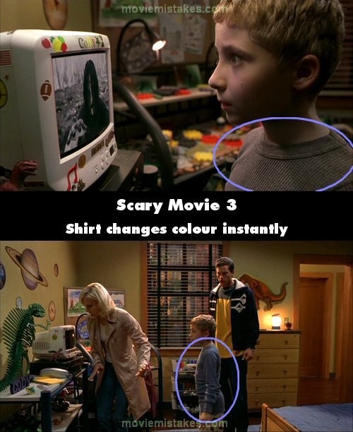 Phim Scary Movie 3, cảnh Cody lần đầu tiên xem đoạn băng, cậu mặc một chiếc áo giống như áo len dài tay, màu xám bạc màu. Sau khi chuyển cảnh, khán giả đã thấy cậu chiếc áo màu xanh lá cây